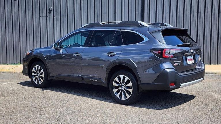 Used 2023 Subaru Outback Touring for sale $36,295 at Victory Lotus in New Brunswick, NJ 08901 7
