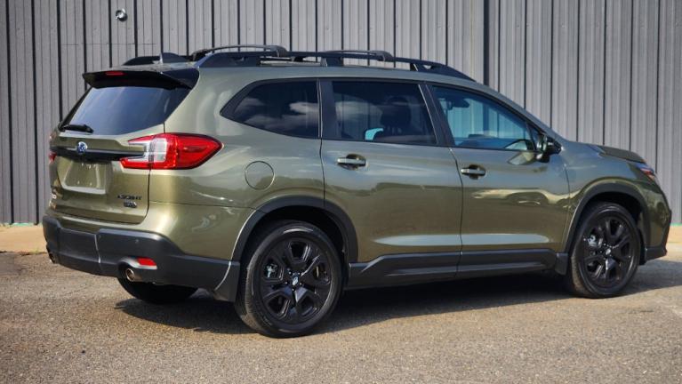 Used 2023 Subaru Ascent Onyx Edition for sale $42,995 at Victory Lotus in New Brunswick, NJ 08901 5
