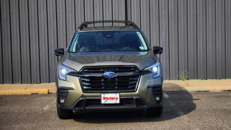 Used 2023 Subaru Ascent Onyx Edition for sale Sold at Victory Lotus in New Brunswick, NJ 08901 8