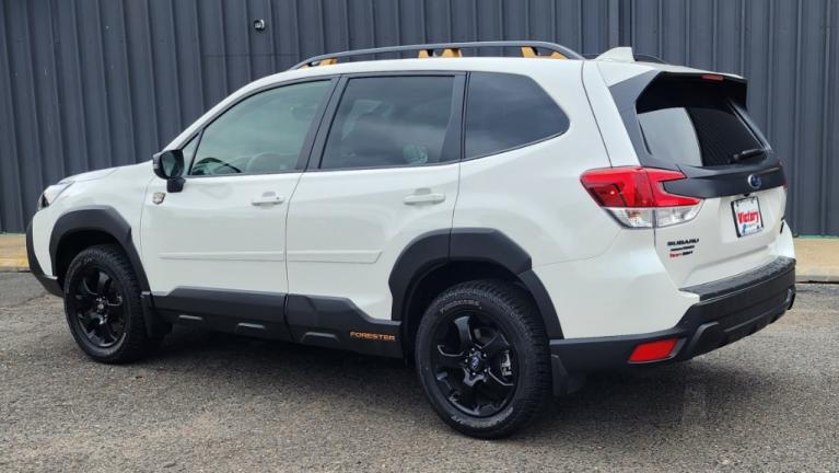 Used 2022 Subaru Forester Wilderness for sale Sold at Victory Lotus in New Brunswick, NJ 08901 3