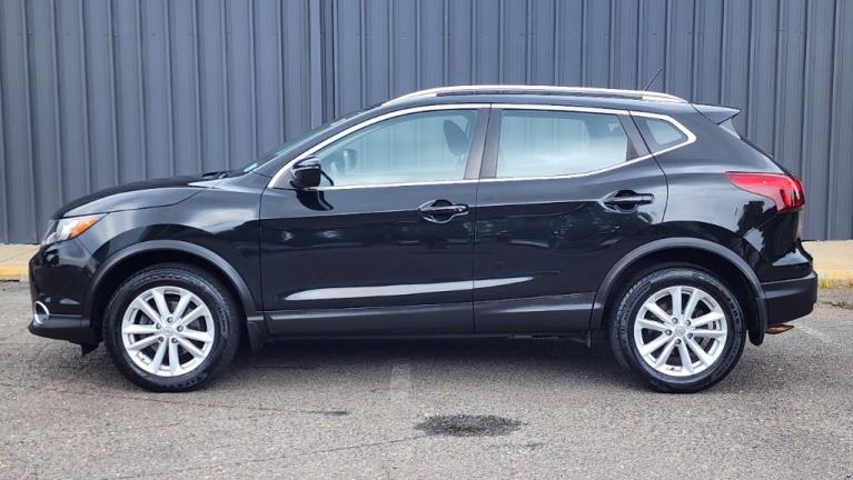 Used 2018 Nissan Rogue Sport SV for sale Sold at Victory Lotus in New Brunswick, NJ 08901 2