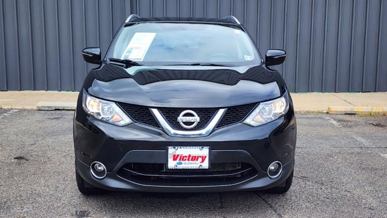 Used 2018 Nissan Rogue Sport SV for sale Sold at Victory Lotus in New Brunswick, NJ 08901 8