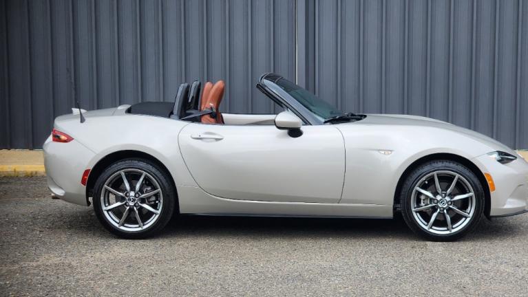 Used 2022 Mazda MX-5 Miata Grand Touring for sale Sold at Victory Lotus in New Brunswick, NJ 08901 6