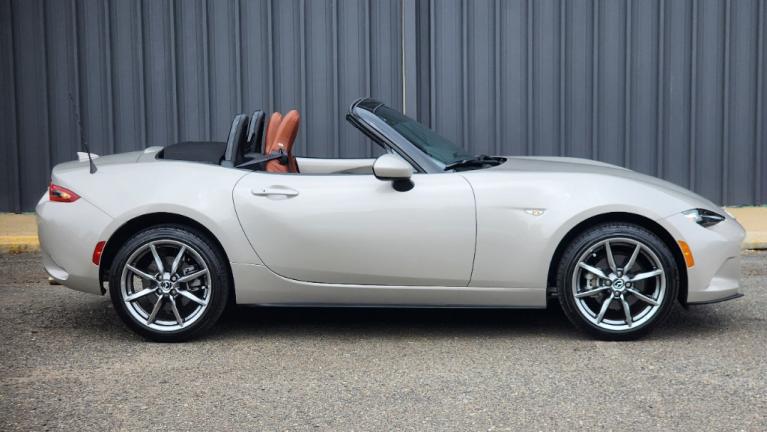Used 2022 Mazda MX-5 Miata Grand Touring for sale Sold at Victory Lotus in New Brunswick, NJ 08901 7