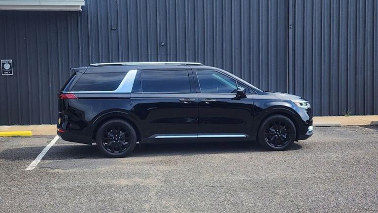 Used 2022 Kia Carnival SX Prestige for sale $45,995 at Victory Lotus in New Brunswick, NJ 08901 5