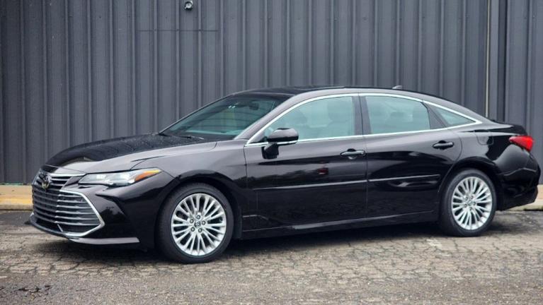 Used 2020 Toyota Avalon Limited for sale $32,756 at Victory Lotus in New Brunswick, NJ 08901 2