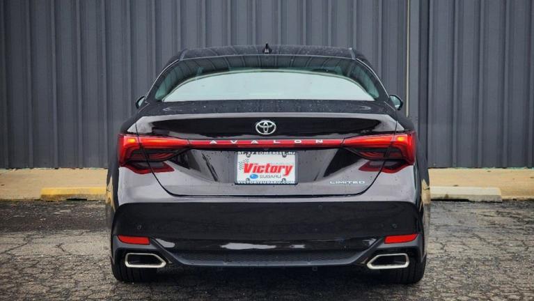 Used 2020 Toyota Avalon Limited for sale $32,756 at Victory Lotus in New Brunswick, NJ 08901 4