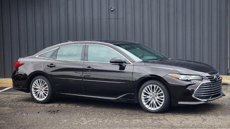 Used 2020 Toyota Avalon Limited for sale $32,756 at Victory Lotus in New Brunswick, NJ 08901 7