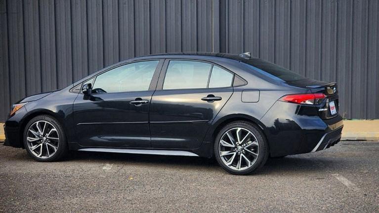 Used 2022 Toyota Corolla XSE for sale $28,495 at Victory Lotus in New Brunswick, NJ 08901 3