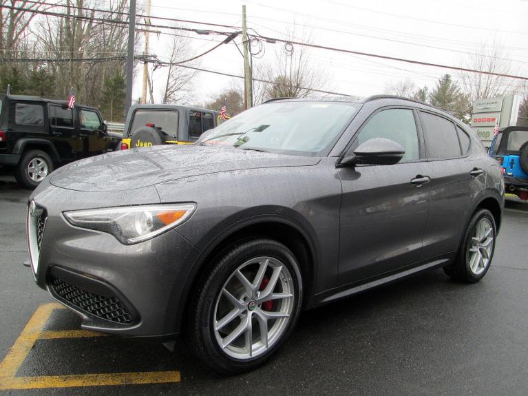 Used 2018 Alfa Romeo Stelvio Sport for sale Sold at Victory Lotus in New Brunswick, NJ 08901 4