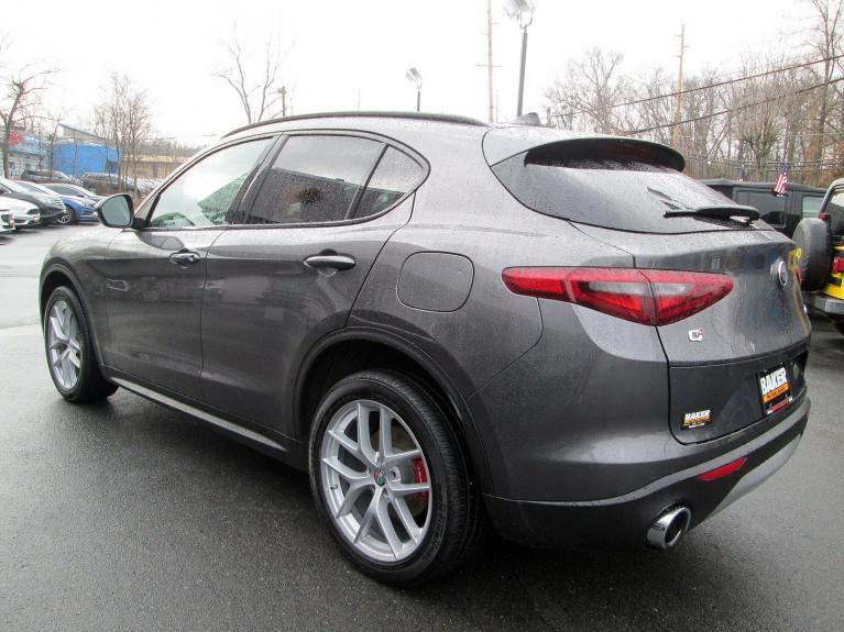 Used 2018 Alfa Romeo Stelvio Sport for sale Sold at Victory Lotus in New Brunswick, NJ 08901 5