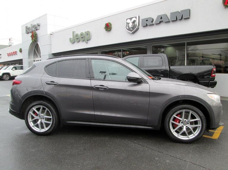 Used 2018 Alfa Romeo Stelvio Sport for sale Sold at Victory Lotus in New Brunswick, NJ 08901 8