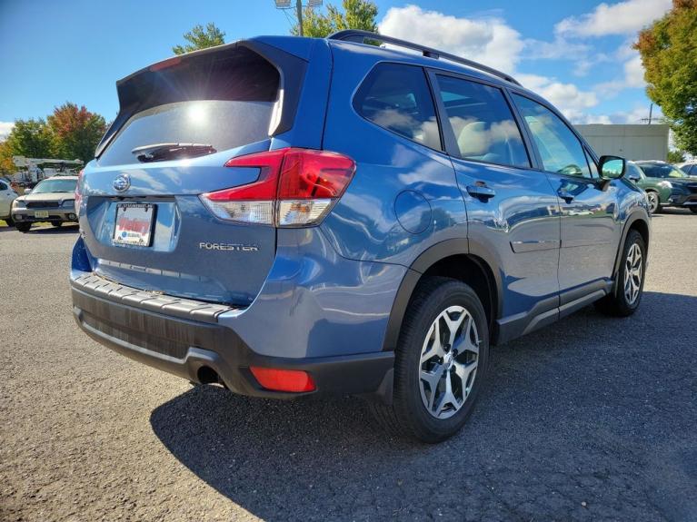 Used 2021 Subaru Forester Premium for sale Sold at Victory Lotus in New Brunswick, NJ 08901 4