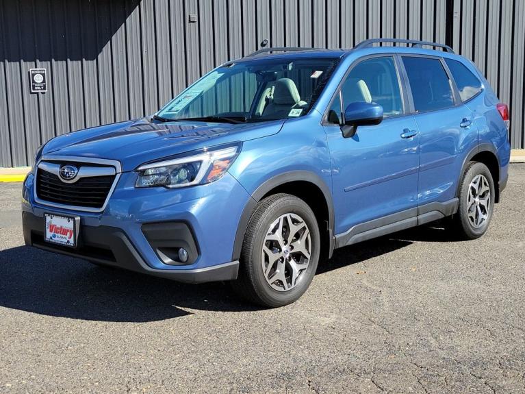 Used 2021 Subaru Forester Premium for sale Sold at Victory Lotus in New Brunswick, NJ 08901 1