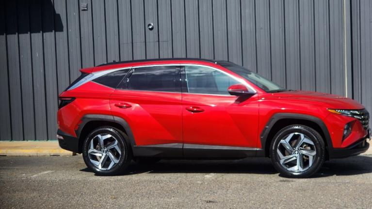 Used 2022 Hyundai Tucson Limited for sale $27,995 at Victory Lotus in New Brunswick, NJ 08901 6