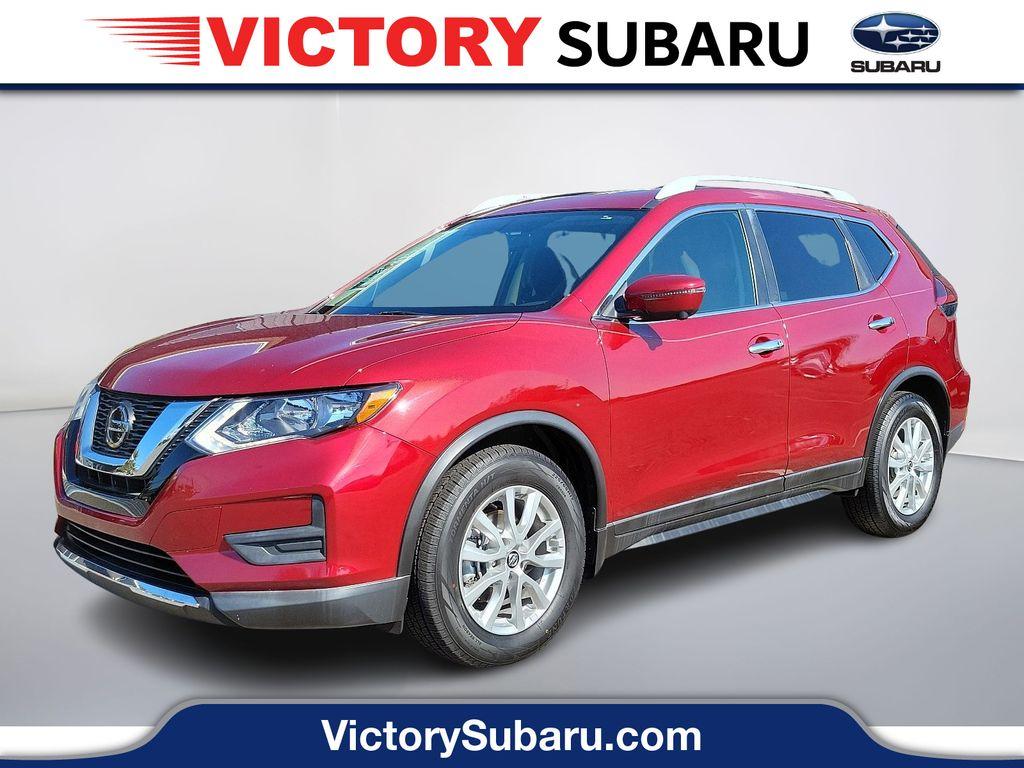 Used 2018 Nissan Rogue SV for sale Sold at Victory Lotus in New Brunswick, NJ 08901 1