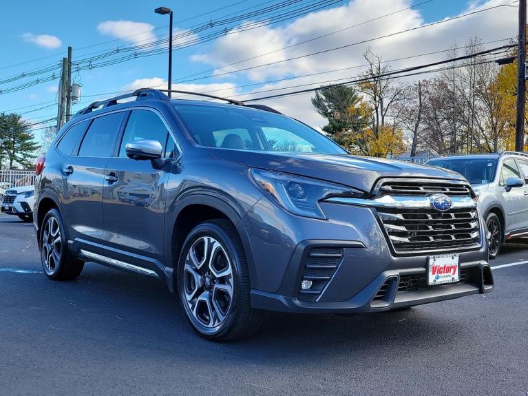 Used 2023 Subaru Ascent Limited for sale Sold at Victory Lotus in New Brunswick, NJ 08901 4