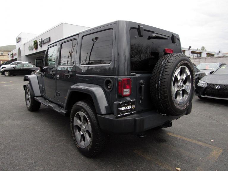 Used 2016 Jeep Wrangler Unlimited Sahara for sale Sold at Victory Lotus in New Brunswick, NJ 08901 5