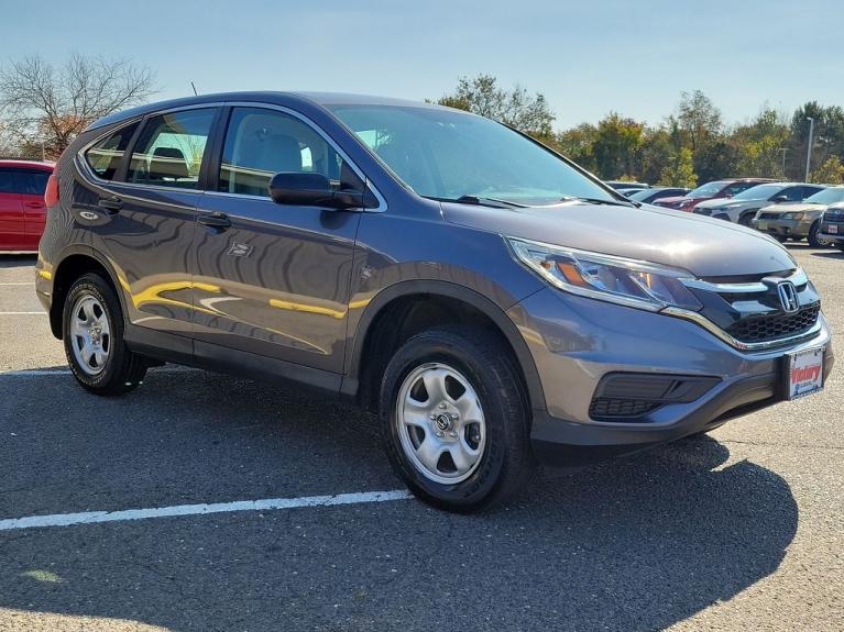 Used 2016 Honda CR-V LX for sale Sold at Victory Lotus in New Brunswick, NJ 08901 3