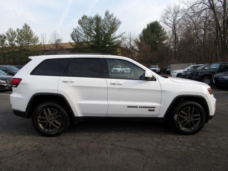 Used 2016 Jeep Grand Cherokee 75th Anniversary for sale Sold at Victory Lotus in New Brunswick, NJ 08901 8