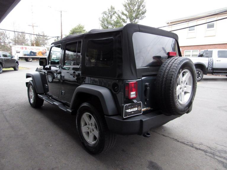 Used 2016 Jeep Wrangler Unlimited Sport for sale Sold at Victory Lotus in New Brunswick, NJ 08901 5