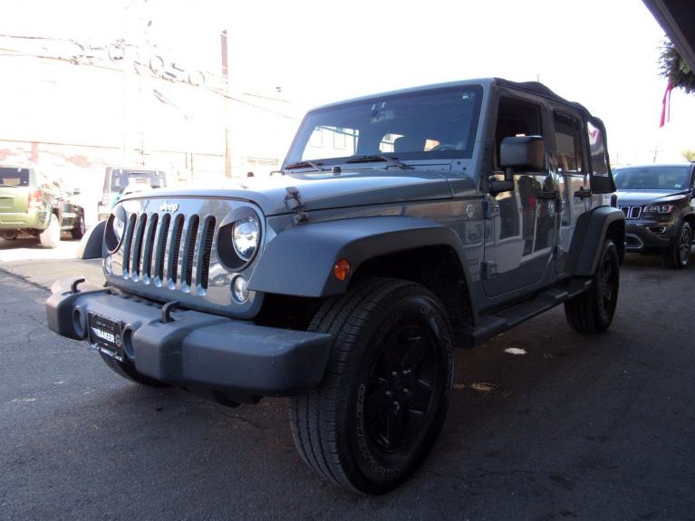 Used 2014 Jeep Wrangler Unlimited Sport for sale Sold at Victory Lotus in New Brunswick, NJ 08901 4