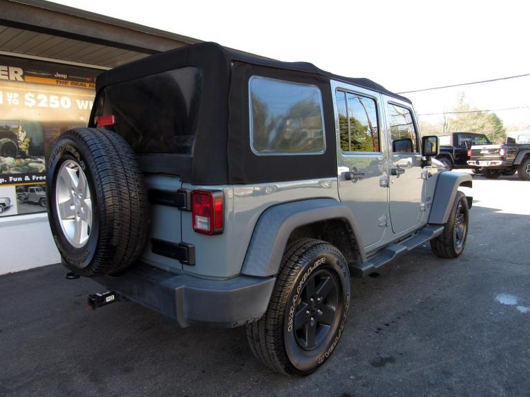 Used 2014 Jeep Wrangler Unlimited Sport for sale Sold at Victory Lotus in New Brunswick, NJ 08901 7