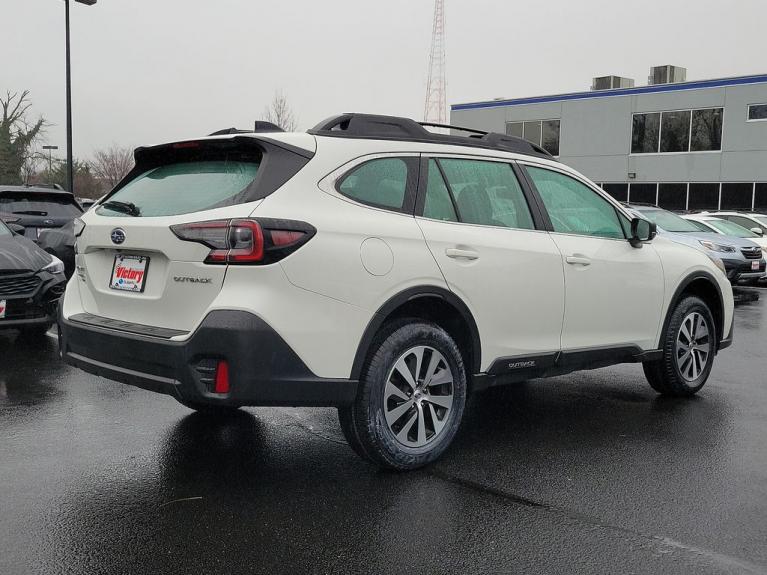 Used 2020 Subaru Outback 2.5i for sale Sold at Victory Lotus in New Brunswick, NJ 08901 4