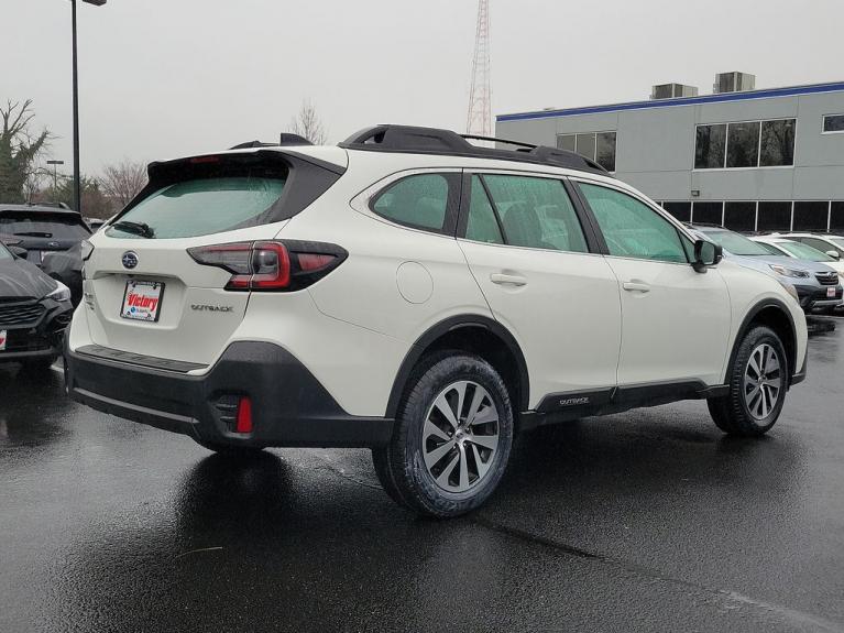 Used 2020 Subaru Outback 2.5i for sale $19,495 at Victory Lotus in New Brunswick, NJ 08901 4