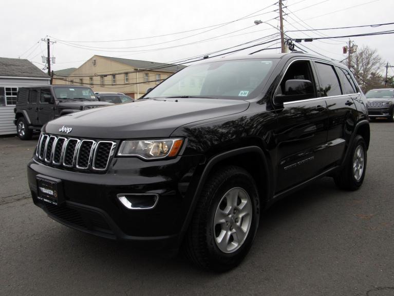 Used 2017 Jeep Grand Cherokee Laredo for sale Sold at Victory Lotus in New Brunswick, NJ 08901 4