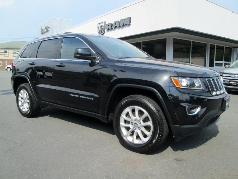 Used 2014 Jeep Grand Cherokee Laredo for sale Sold at Victory Lotus in New Brunswick, NJ 08901 2