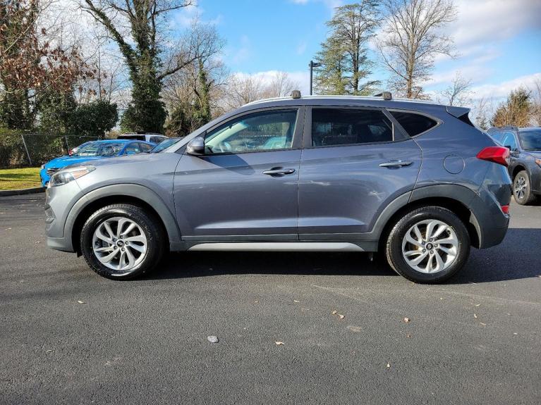 Used 2017 Hyundai Tucson SE for sale Sold at Victory Lotus in New Brunswick, NJ 08901 7