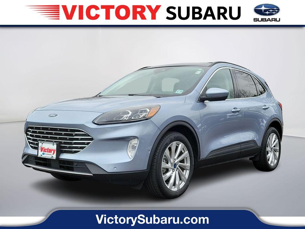 Used 2022 Ford Escape Titanium for sale Sold at Victory Lotus in New Brunswick, NJ 08901 1