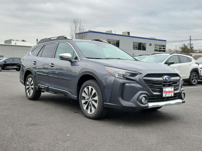 Used 2023 Subaru Outback Touring for sale Sold at Victory Lotus in New Brunswick, NJ 08901 3