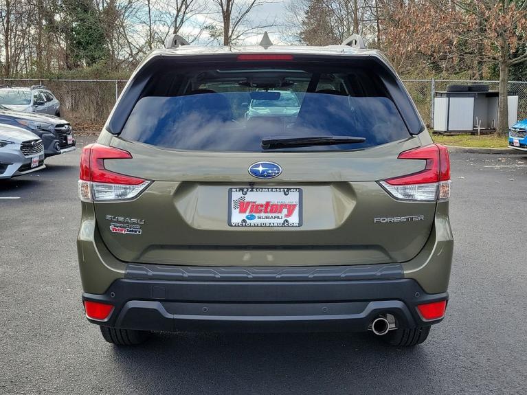 Used 2023 Subaru Forester Limited for sale Sold at Victory Lotus in New Brunswick, NJ 08901 6