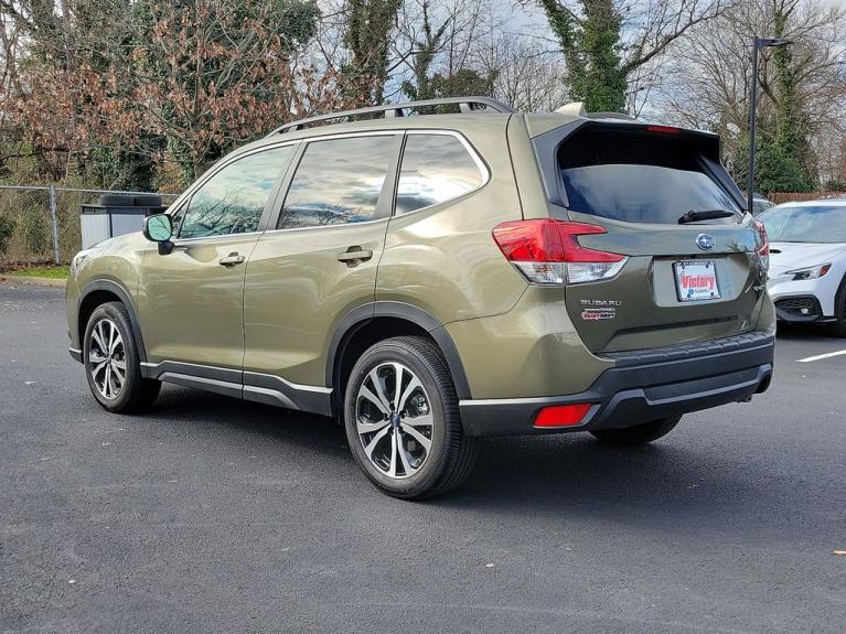 Used 2023 Subaru Forester Limited for sale Sold at Victory Lotus in New Brunswick, NJ 08901 7