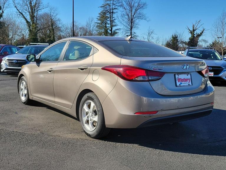 Used 2015 Hyundai Elantra SE for sale Sold at Victory Lotus in New Brunswick, NJ 08901 7