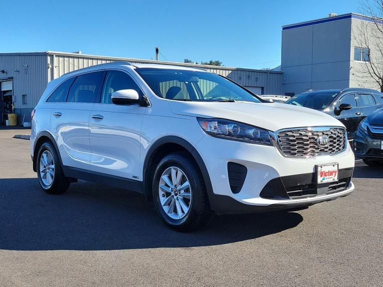 Used 2020 Kia Sorento LX for sale Sold at Victory Lotus in New Brunswick, NJ 08901 3