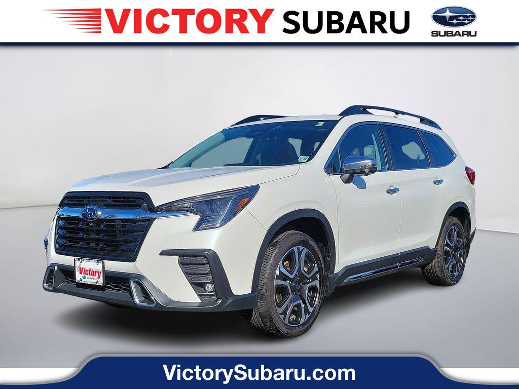 Used 2023 Subaru Ascent Touring for sale Sold at Victory Lotus in New Brunswick, NJ 08901 1
