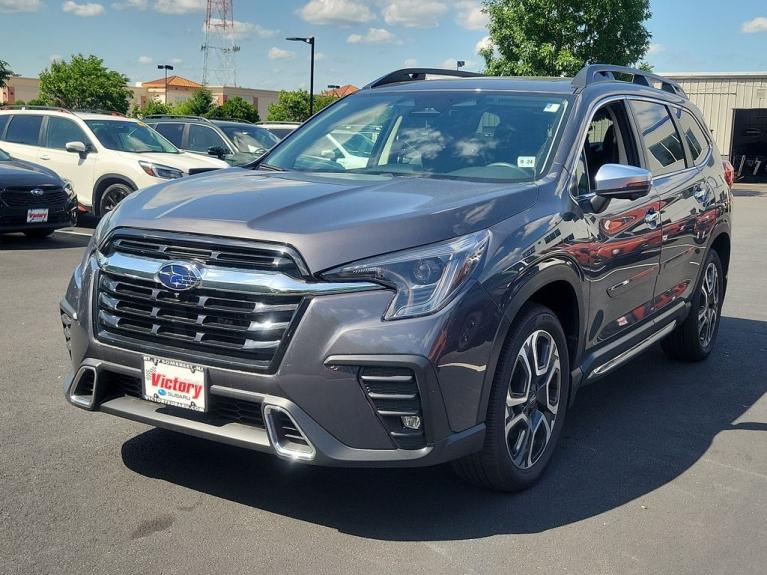 Used 2023 Subaru Ascent Touring for sale Sold at Victory Lotus in New Brunswick, NJ 08901 3