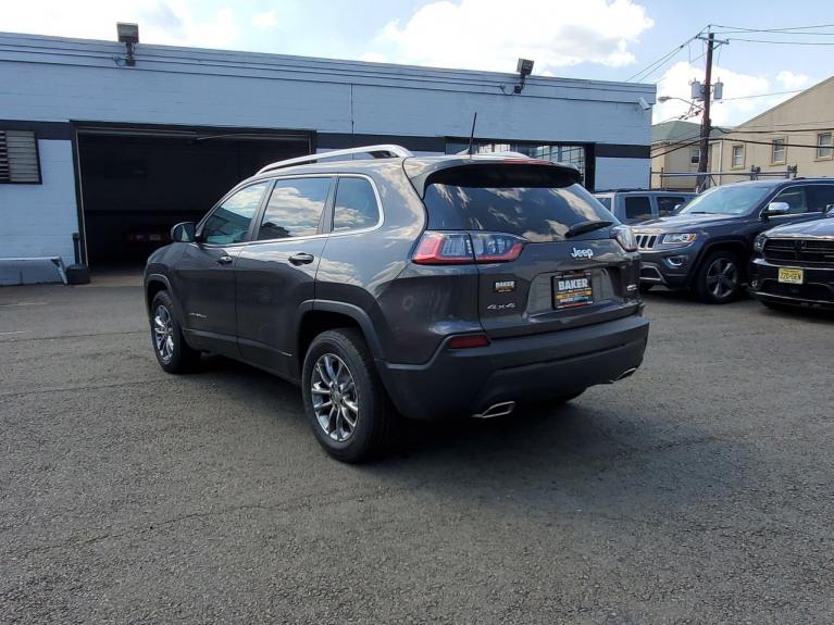 Used 2019 Jeep Cherokee Latitude Plus for sale Sold at Victory Lotus in New Brunswick, NJ 08901 2