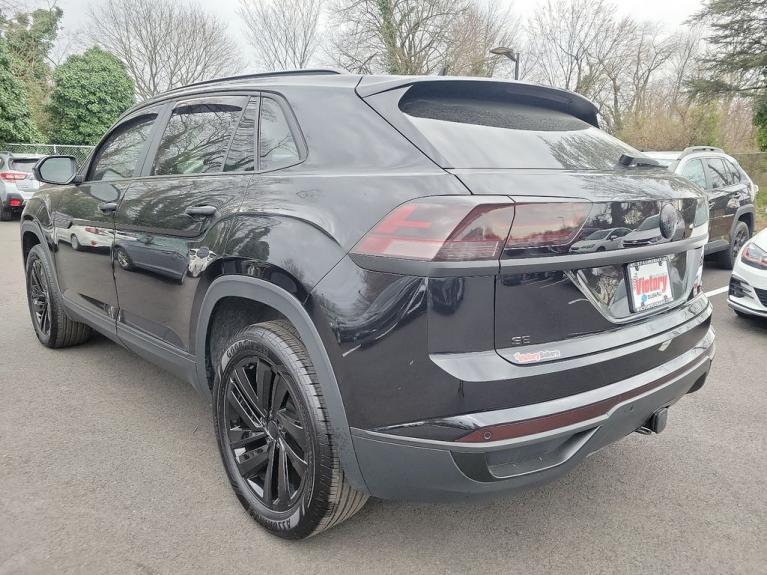 Used 2023 Volkswagen Atlas Cross Sport 2.0T SE w/Technology for sale $36,495 at Victory Lotus in New Brunswick, NJ 08901 4