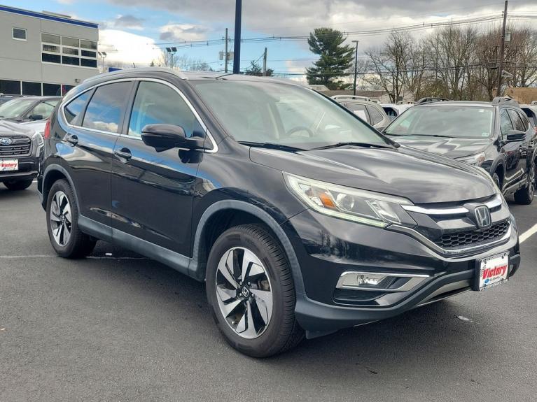 Used 2015 Honda CR-V Touring for sale Sold at Victory Lotus in New Brunswick, NJ 08901 3