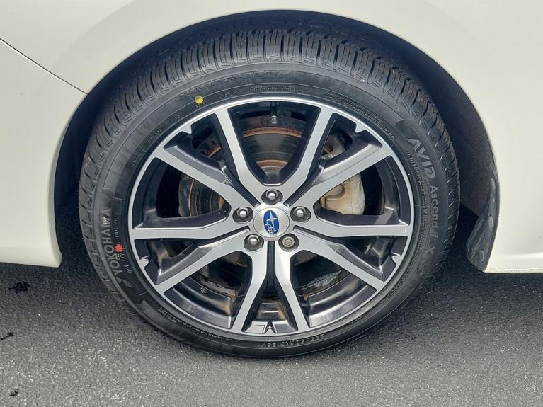 Used 2017 Subaru Impreza 2.0i Limited for sale Sold at Victory Lotus in New Brunswick, NJ 08901 7