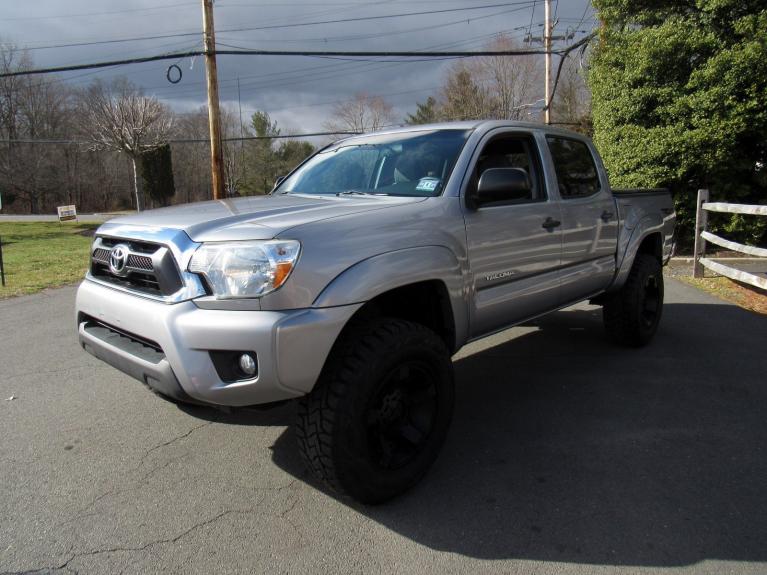 Used 2014 Toyota Tacoma for sale Sold at Victory Lotus in New Brunswick, NJ 08901 4