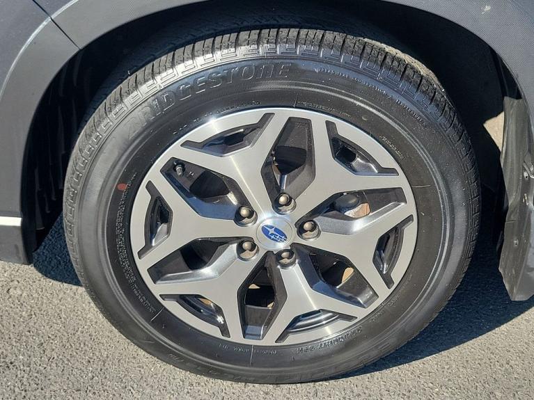 Used 2020 Subaru Forester Premium for sale Sold at Victory Lotus in New Brunswick, NJ 08901 7