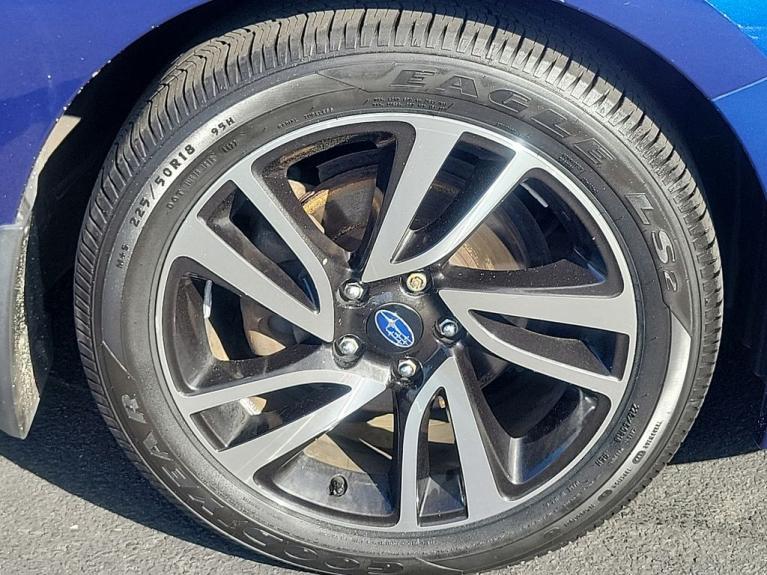 Used 2017 Subaru Legacy 2.5i for sale Sold at Victory Lotus in New Brunswick, NJ 08901 7