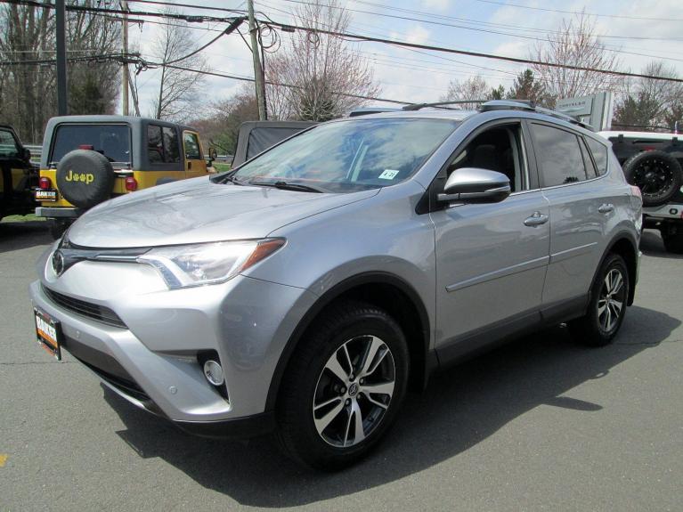 Used 2016 Toyota RAV4 XLE for sale Sold at Victory Lotus in New Brunswick, NJ 08901 4