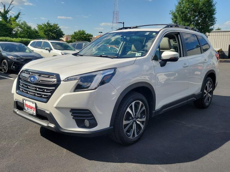 Used 2023 Subaru Forester Limited for sale Sold at Victory Lotus in New Brunswick, NJ 08901 3