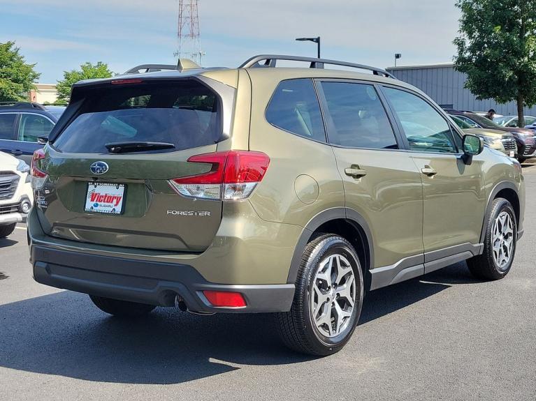 Used 2023 Subaru Forester Premium for sale Sold at Victory Lotus in New Brunswick, NJ 08901 6
